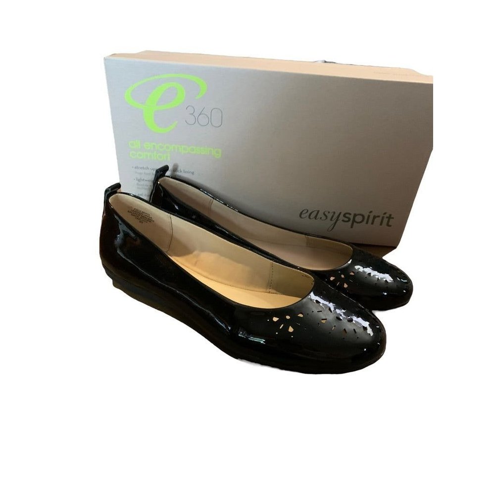 9M Easy Spirit Women's Perforated Black Patent Women's Pumps‎ "Gilberta" 360